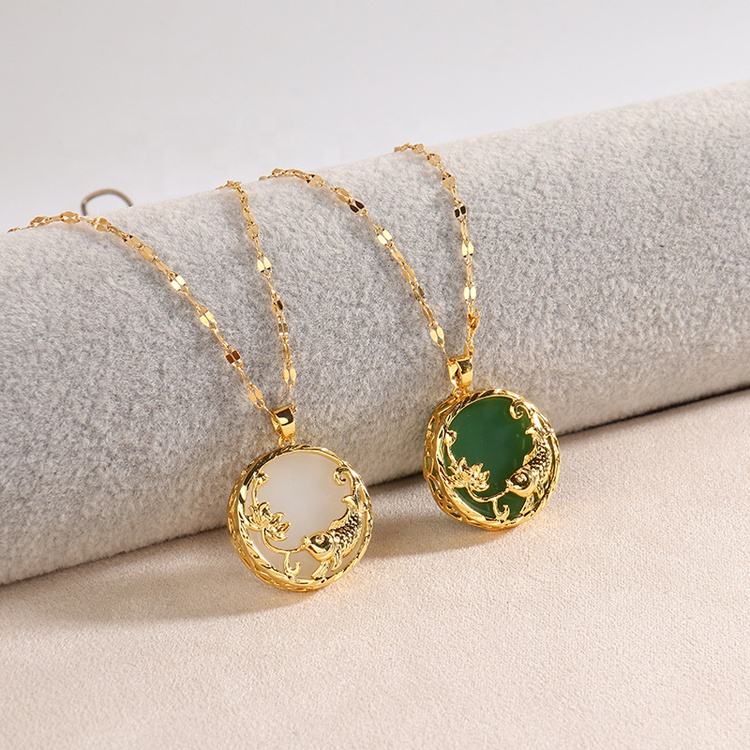 YT Vintage Gold Plated Green Gemstone Lucky Fish Pendant Necklace Koi Fish Jade Necklace