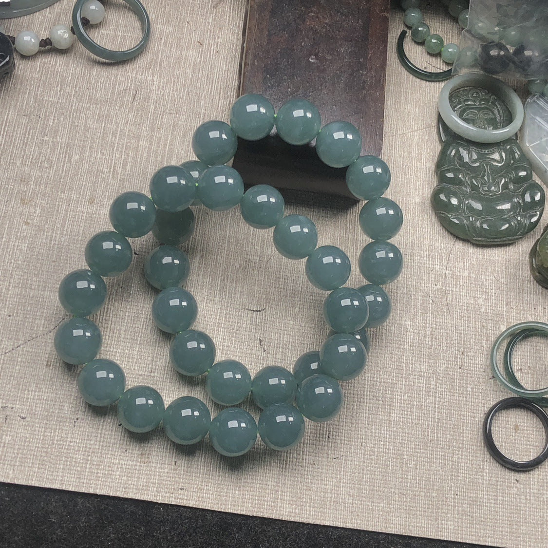 Emerald Ice Blue Water Green Flower Bracelet