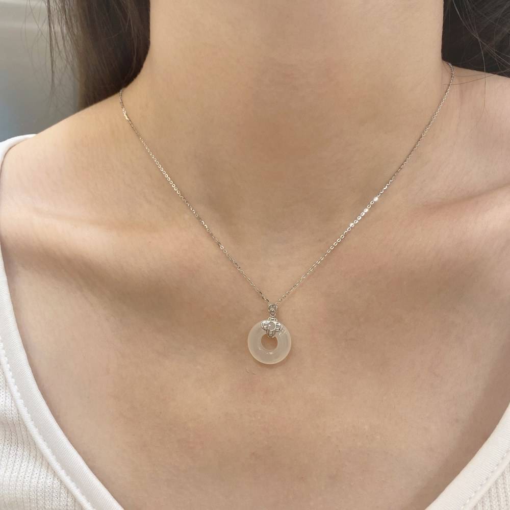 YT S925 Silver Lucky Buckle Hollow Round Pendant Luxury 18K Gold Plated Hotan Jade Necklaces